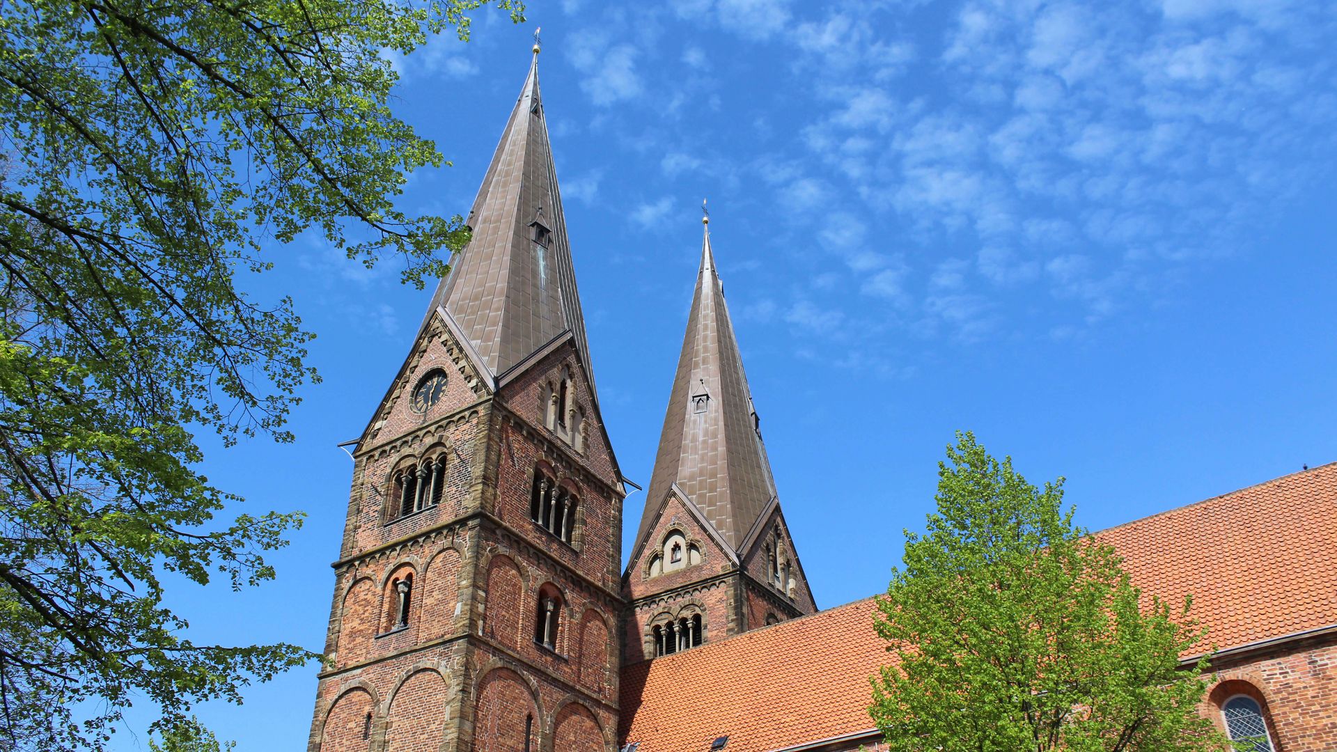 Türme der Stiftskirche Bücken